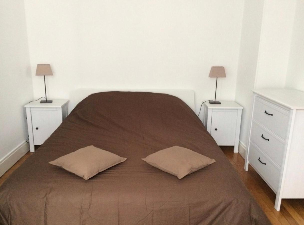 Le Jardin Des Remparts Apartment เนอแวร์ ภายนอก รูปภาพ